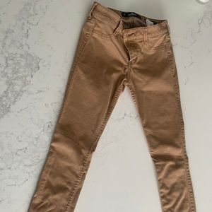 Hollister skinny khakis